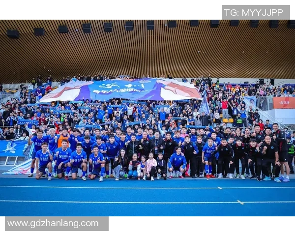 深圳足球队在足球团队协作排行榜中荣获第七名展现出色团队精神与实力